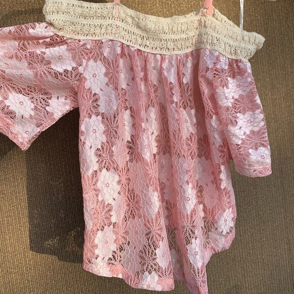 Love J off the shoulders pink lace top Size Small - Picture 1 of 6